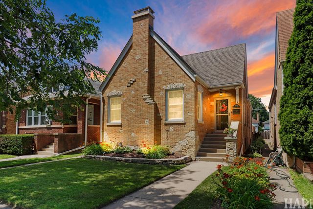 7846 Kenneth Avenue, Skokie, IL 60076