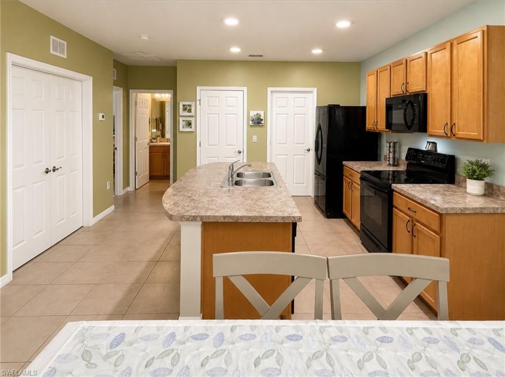 10716 Crossback LN, LEHIGH ACRES, FL 33936 — photo 4