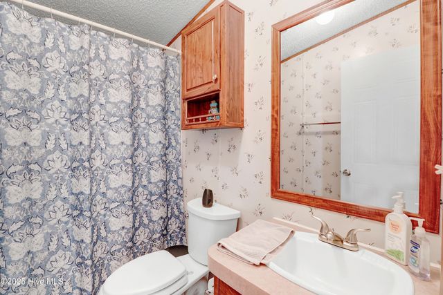 230 Fox Run Drive, Pikeville, NC 27863