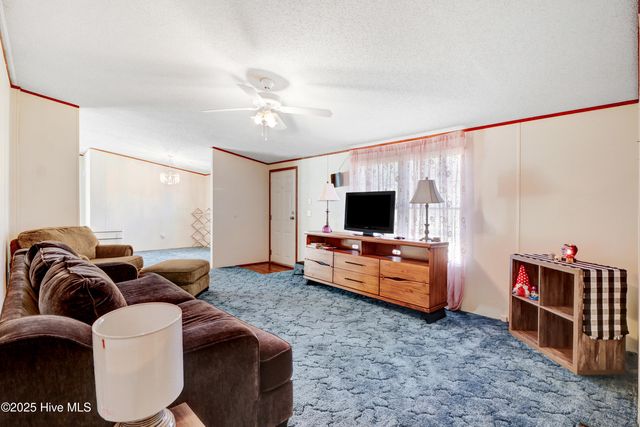 230 Fox Run Drive, Pikeville, NC 27863