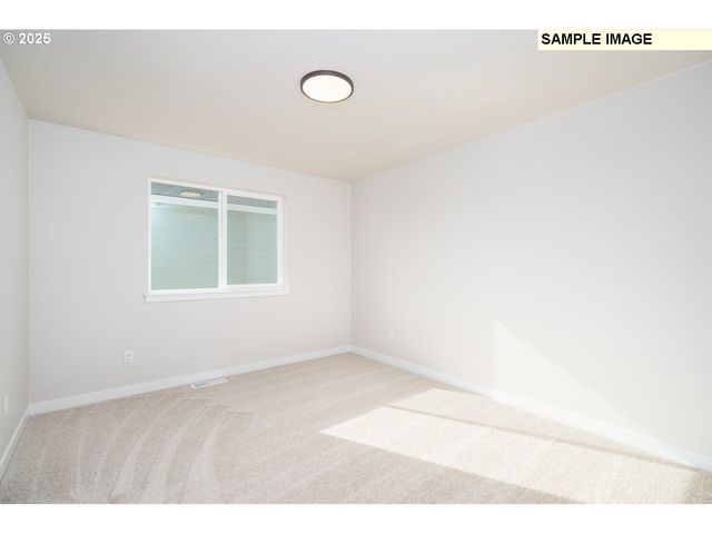 207 N 89TH Loop 242, Ridgefield, WA 98642