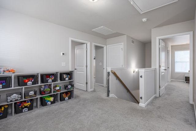 717 Prominence Rd, Columbia, TN 38401