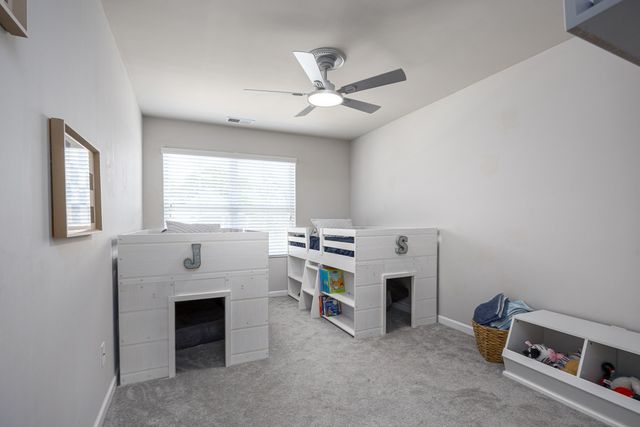 717 Prominence Rd, Columbia, TN 38401