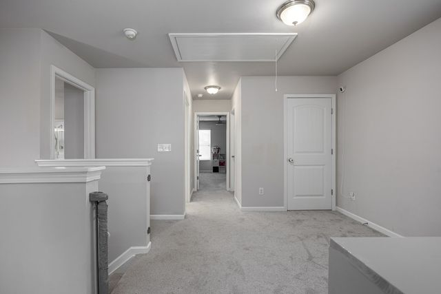 717 Prominence Rd, Columbia, TN 38401