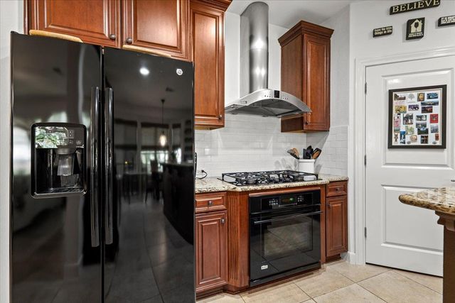 503 Breezeway LN, Georgetown, TX 78633