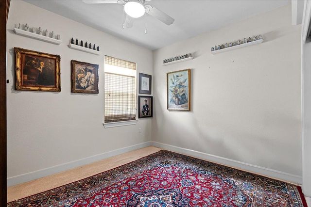 503 Breezeway LN, Georgetown, TX 78633