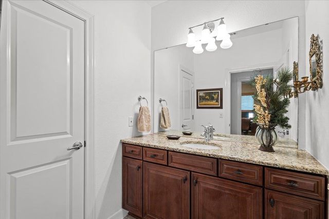 503 Breezeway LN, Georgetown, TX 78633