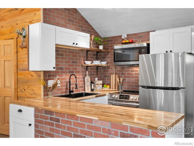 6781 County Road 43, Glen Haven, CO 80532