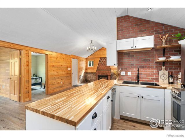 6781 County Road 43, Glen Haven, CO 80532