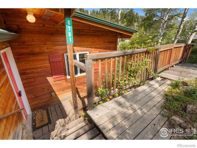 6781 County Road 43, Glen Haven, CO 80532