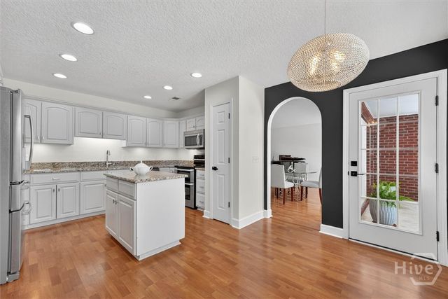 176 Cathy Lane, Ludowici, GA 31316