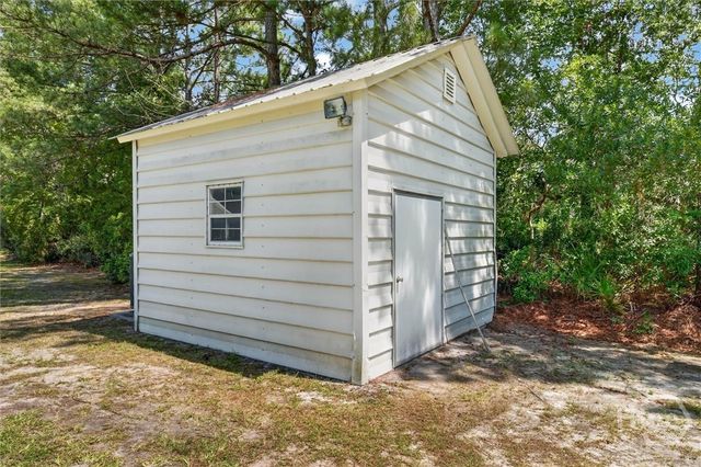 176 Cathy Lane, Ludowici, GA 31316