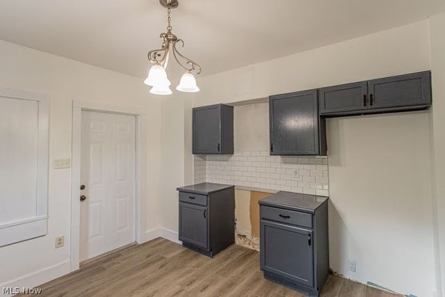 154 S Schenley Avenue, Youngstown, OH 44509
