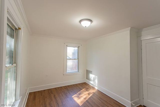 154 S Schenley Avenue, Youngstown, OH 44509