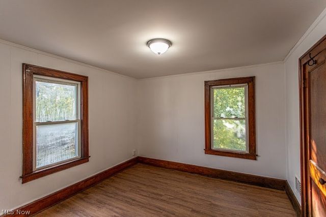 154 S Schenley Avenue, Youngstown, OH 44509