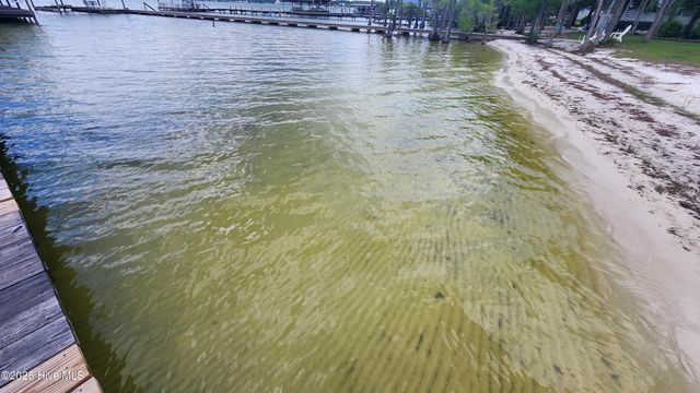 71 Precious Memories Lane, Elizabethtown, NC 28337