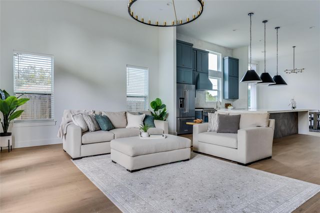 21408 Lakefront DR, Lago Vista, TX 78645