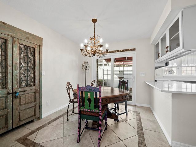 3435 WINDING OAKS DRIVE 18, Longboat Key, FL 34228