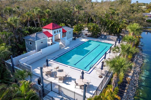 3435 WINDING OAKS DRIVE 18, Longboat Key, FL 34228