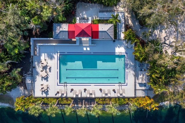 3435 WINDING OAKS DRIVE 18, Longboat Key, FL 34228