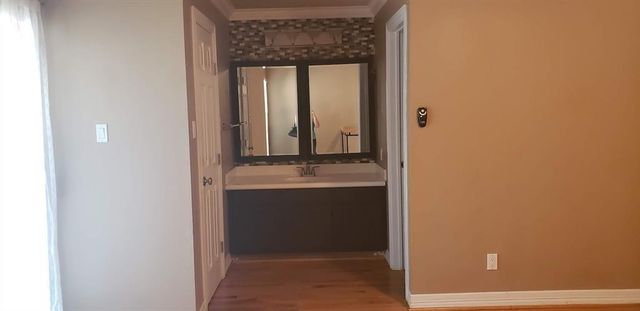 12755 Mill Ridge Drive 208, Cypress, TX 77429