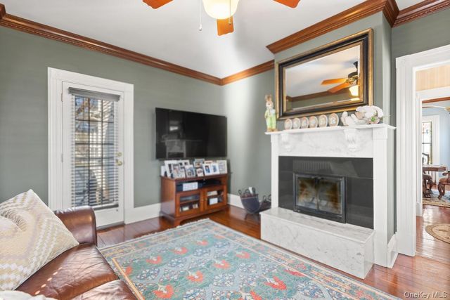 59 Purdy Lane, Amityville, NY 11701