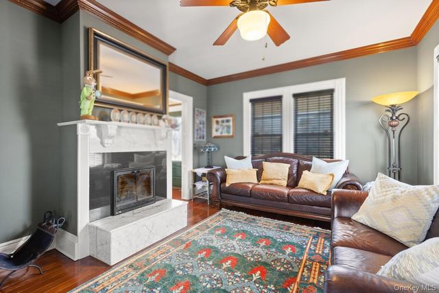 59 Purdy Lane, Amityville, NY 11701