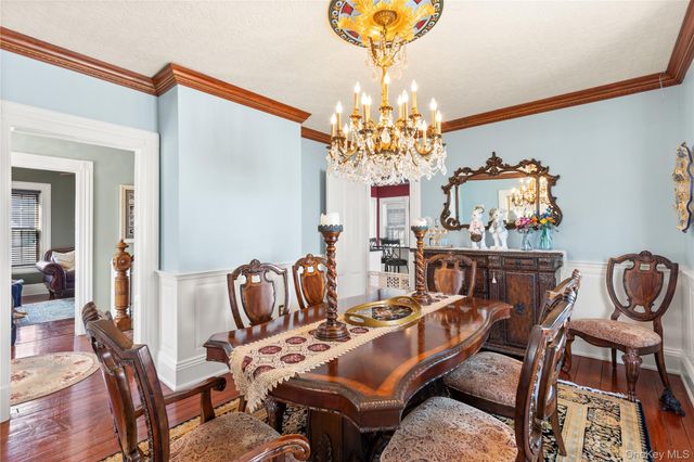 59 Purdy Lane, Amityville, NY 11701