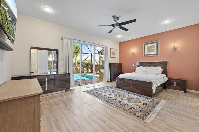 101 Casa Grande Court, Palm Beach Gardens, FL 33418