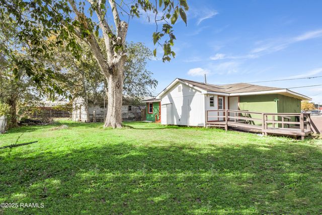 2112 Carmel Drive, Lafayette, LA 70501