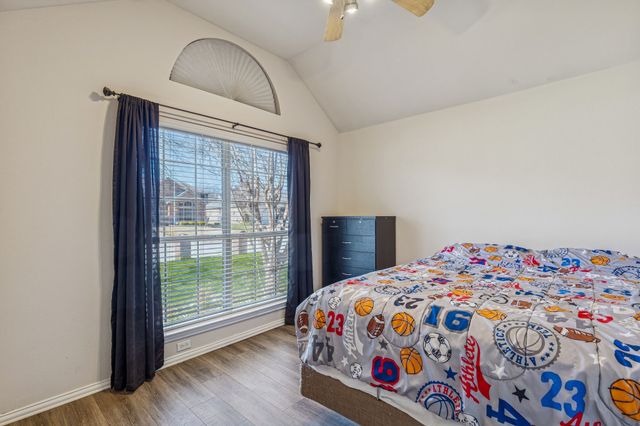 6713 Alderbrook Drive, Denton, TX 76210