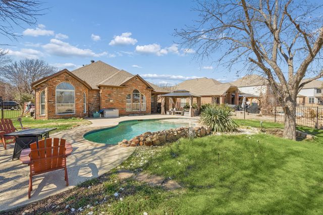 6713 Alderbrook Drive, Denton, TX 76210