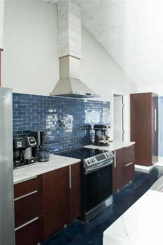 954 Oriole St, Corpus Christi, TX 78418