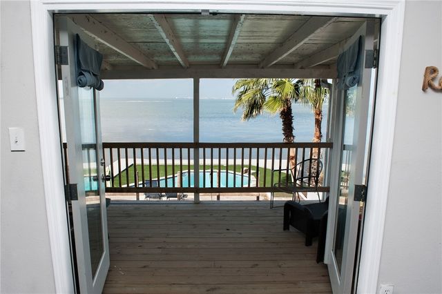 954 Oriole St, Corpus Christi, TX 78418