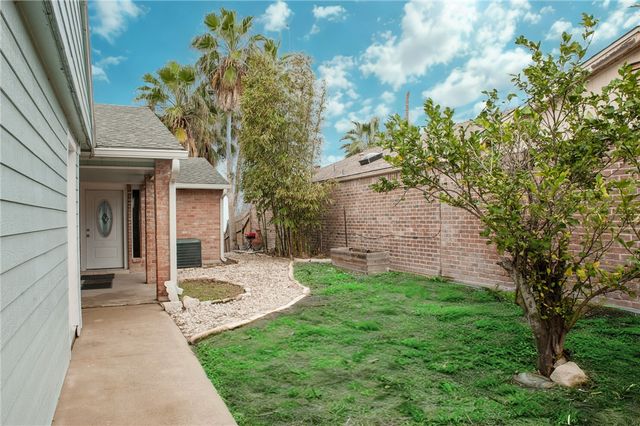 954 Oriole St, Corpus Christi, TX 78418