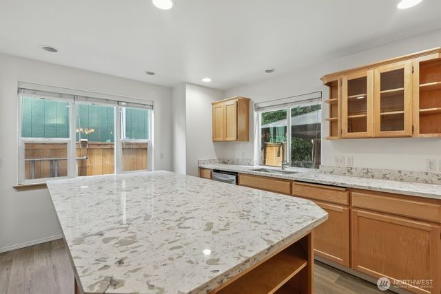 18919 Eastwood Avenue E, Puyallup, WA 98375