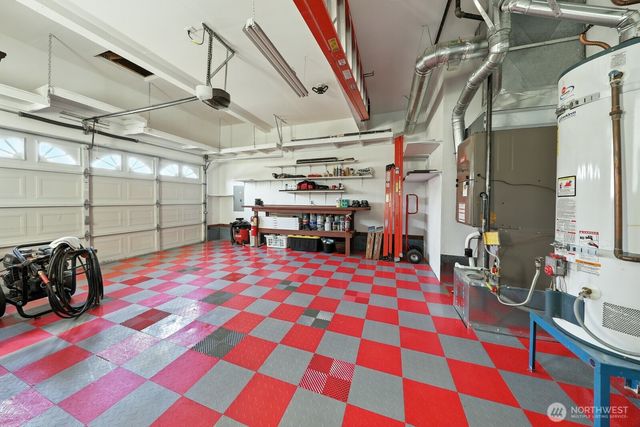 18919 Eastwood Avenue E, Puyallup, WA 98375