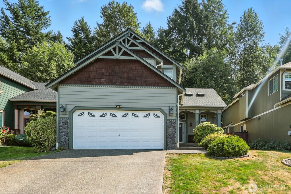 18919 Eastwood Avenue E, Puyallup, WA 98375