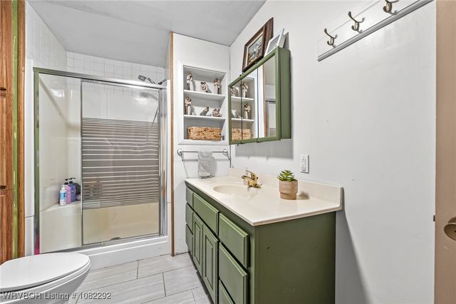 462386 E 1026 Road, Sallisaw, OK 74955