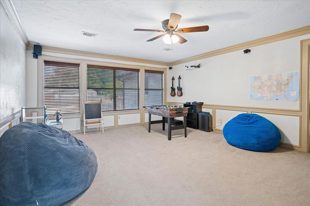 1211 Laguna Place, Carrollton, TX 75006