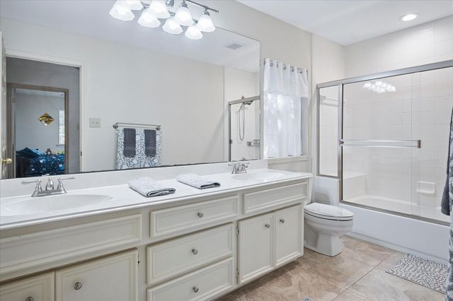 1211 Laguna Place, Carrollton, TX 75006