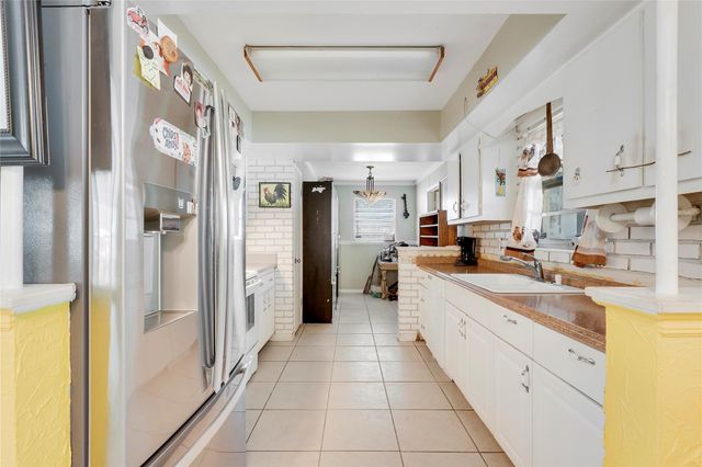 2424 1st Place, Vero Beach, FL 32962