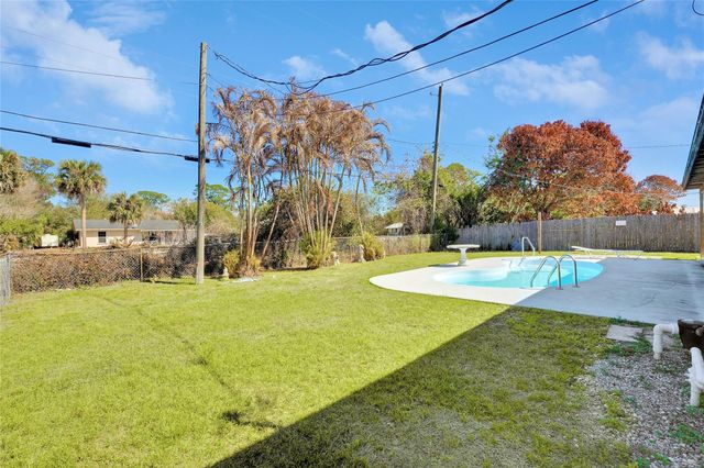 2424 1st Place, Vero Beach, FL 32962