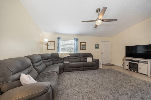 76 RYLAND DRIVE, Palm Coast, FL 32164