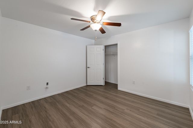 3065 N 67th Avenue Apt 221, Phoenix, AZ 85033