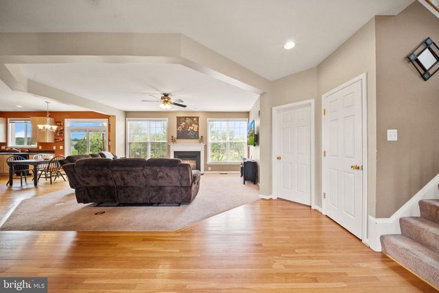 16 LITTEN CT, Berryville, VA 22611