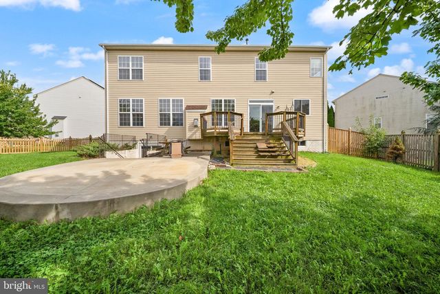 16 LITTEN CT, Berryville, VA 22611