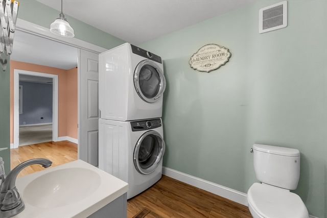 236 South, Warren, MA 01083
