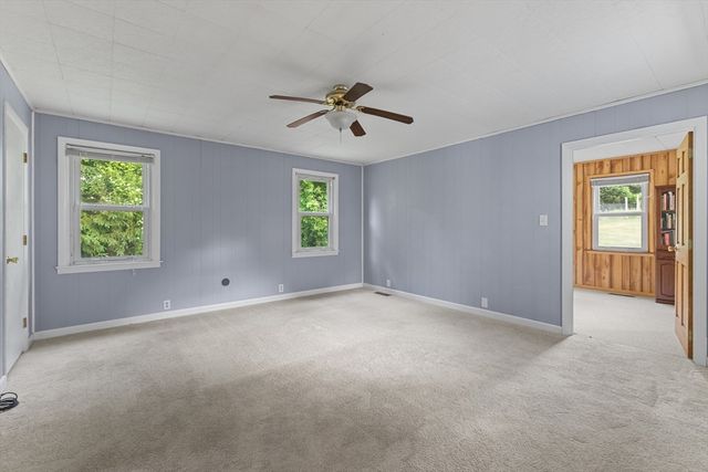 236 South, Warren, MA 01083