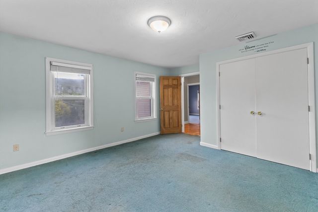 236 South, Warren, MA 01083